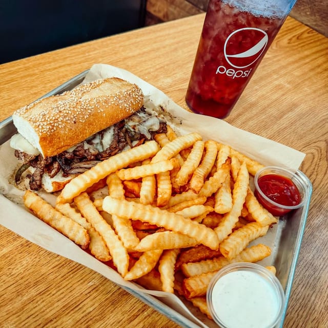 Ribeye Hoagie Combo.